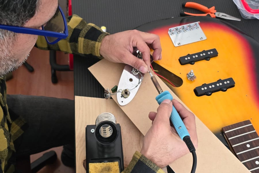 Cambio de potenciómetros